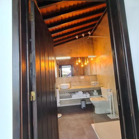 Villa Casa Da Pedreira à Mosteiros  Extérieur photo